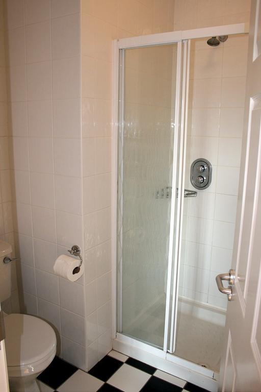 Cuirt Na Rasai Apartment Galway Phòng bức ảnh
