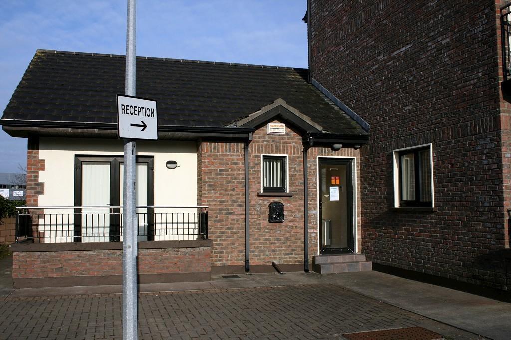 Cuirt Na Rasai Apartment Galway Ngoại thất bức ảnh