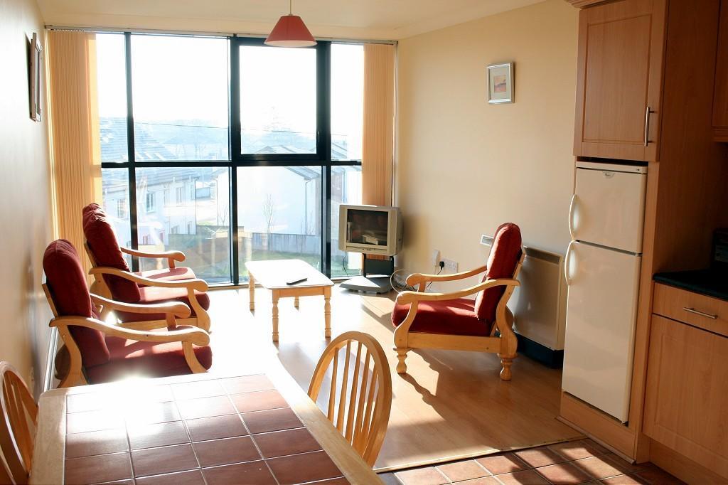 Cuirt Na Rasai Apartment Galway Phòng bức ảnh